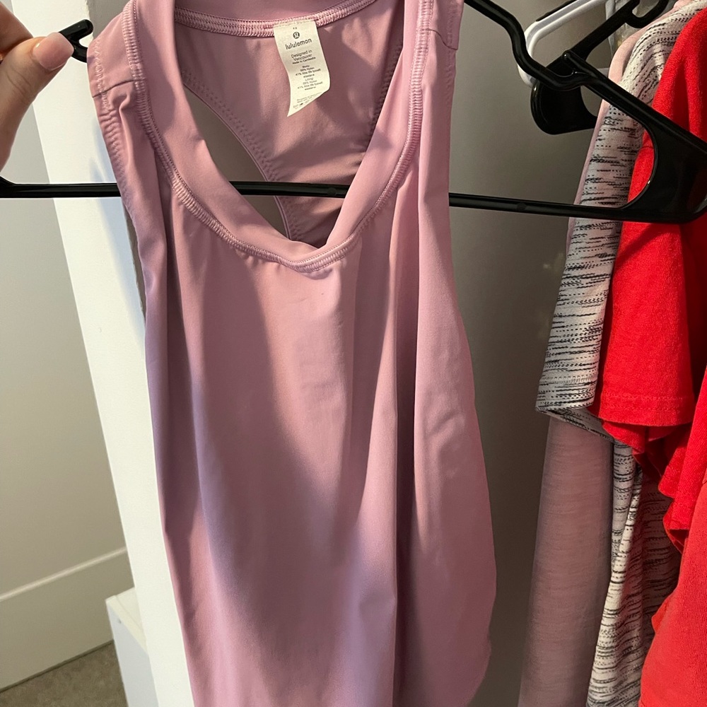 Lululemon tank top pink/ lavender color